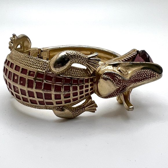 Kafin, New York Vintage Alligator Clamper Bracelet - Picture 6 of 7